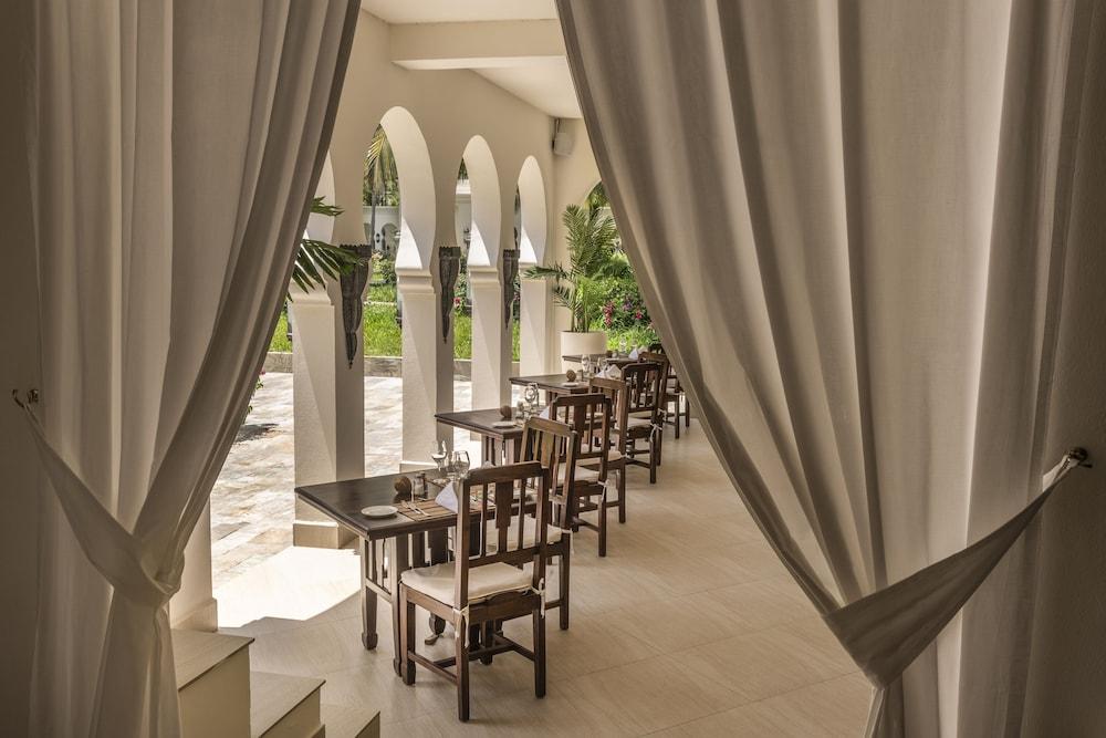 Baraza Resort And Spa Zanzibar Bwejuu Exteriér fotografie